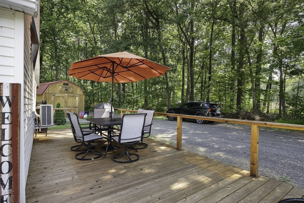 284 Buck Pond Road Westfield, MA 01085 - Photo 29 of 36