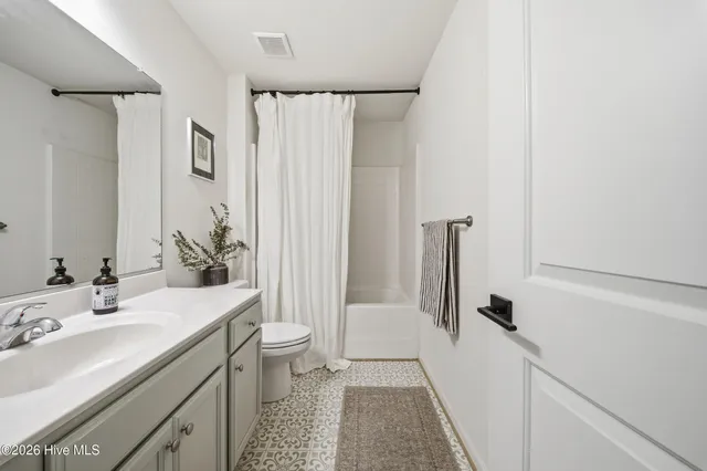 $389,000 | 3407 Copper Creek Lane, Elizabeth City, NC 27909