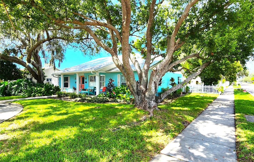 1600 Gulf Road Tarpon Springs, FL 34689 - Photo 1 of 1 Gallery Image 1