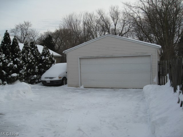 6111 Biddulph Road Brooklyn, OH 44144 - Photo 15 of 19