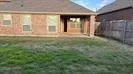 a view of yard with green space