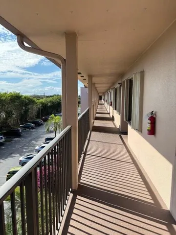 $246,000 | 12651 Southwest 16th Court, Unit 413B, Pembroke Pines, FL 33027