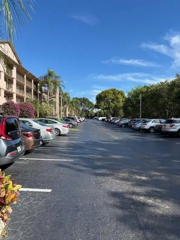 $246,000 | 12651 Southwest 16th Court, Unit 413B, Pembroke Pines, FL 33027