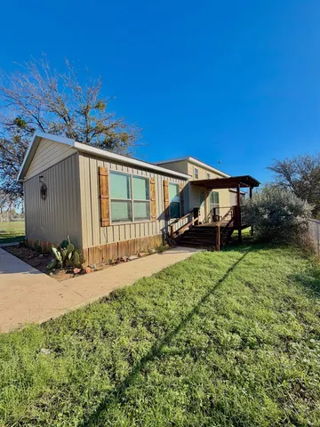 $1,500 | 6759 River Oaks Drive, Kingsland, TX 78639