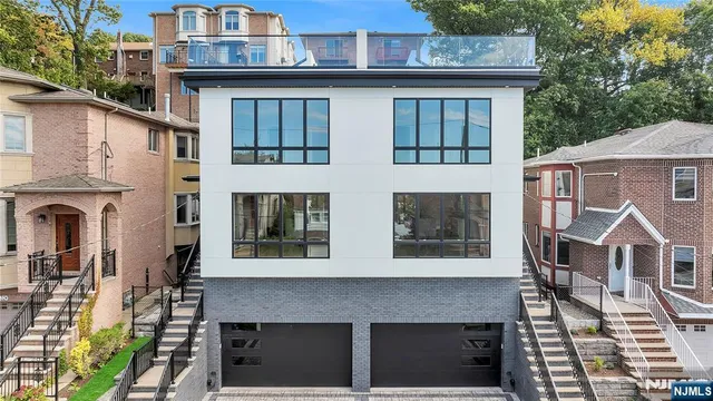 $7,500 | 530 Roff Avenue, Unit A, Palisades Park, NJ 07650