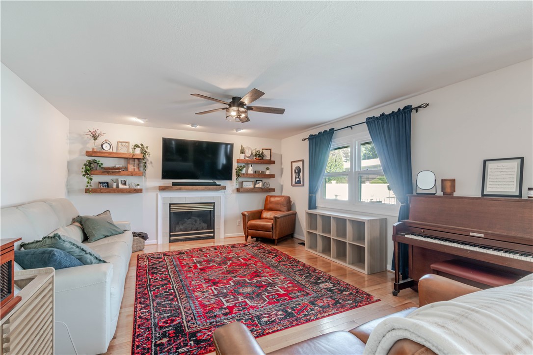 636 West Waterford Lane Decatur, IL 62526 - Photo 12 of 42