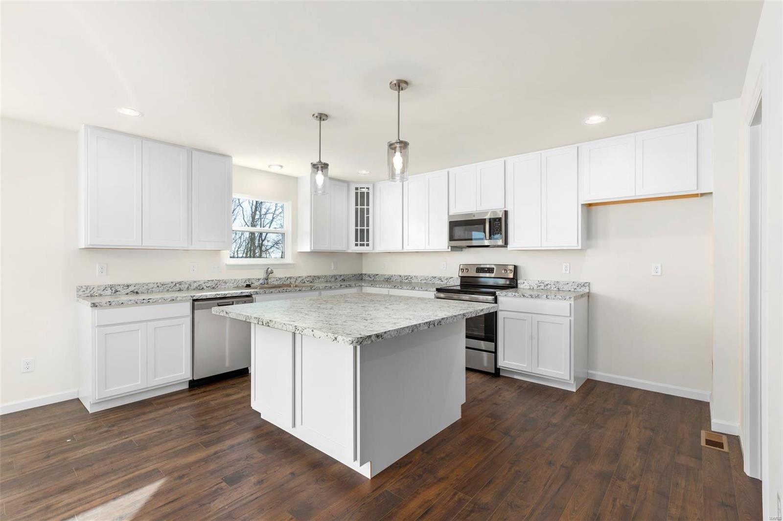 7414 Shadow Point Drive Oakville, MO 63129 - Photo 2 of 24