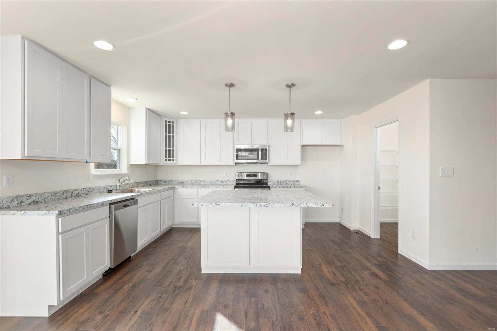 7414 Shadow Point Drive Oakville, MO 63129 - Photo 4 of 24