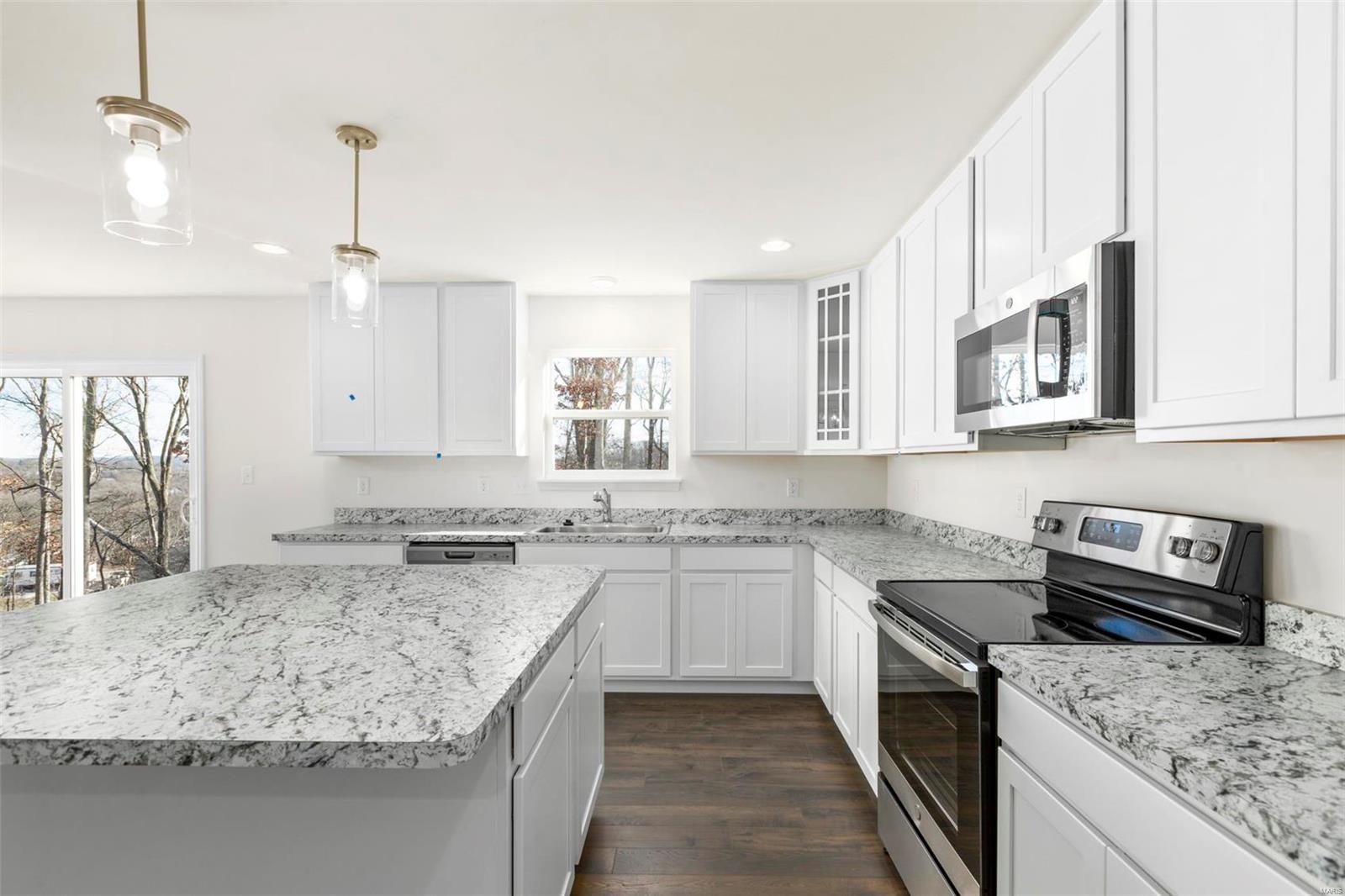 7414 Shadow Point Drive Oakville, MO 63129 - Photo 5 of 24