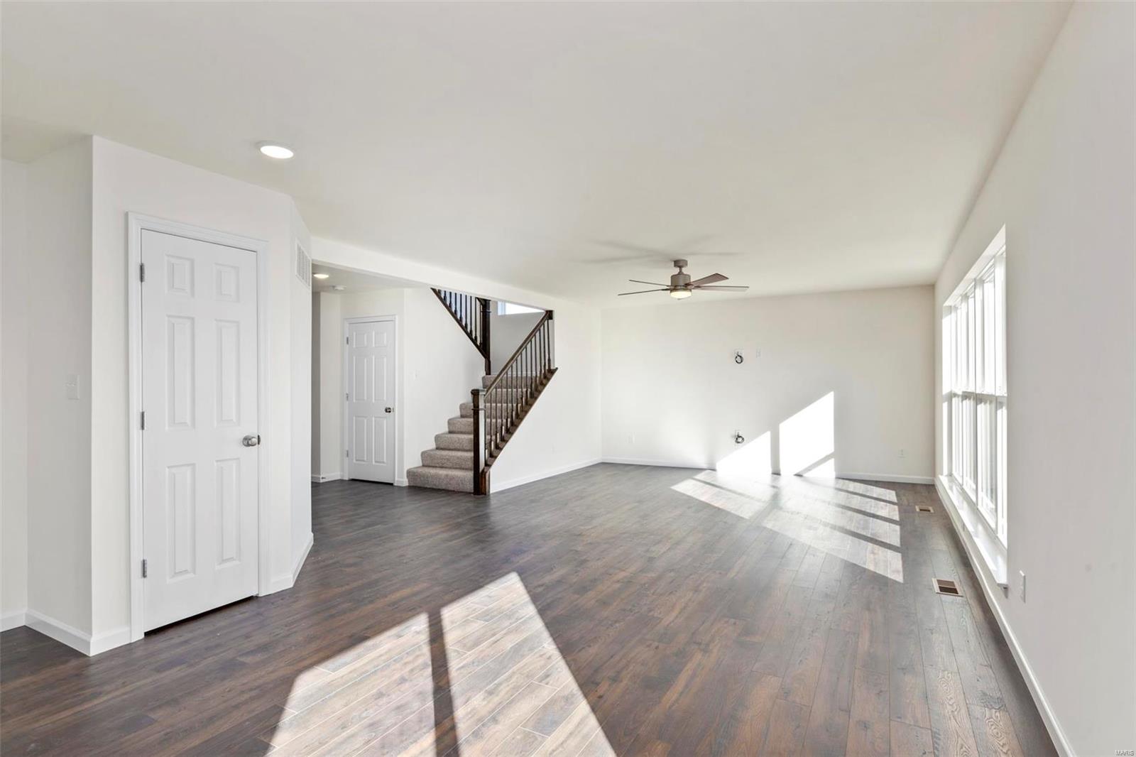 7414 Shadow Point Drive Oakville, MO 63129 - Photo 7 of 24