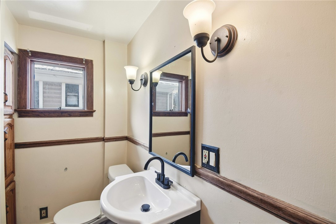 551 Magee Avenue Rochester, NY 14613 - Photo 19 of 30