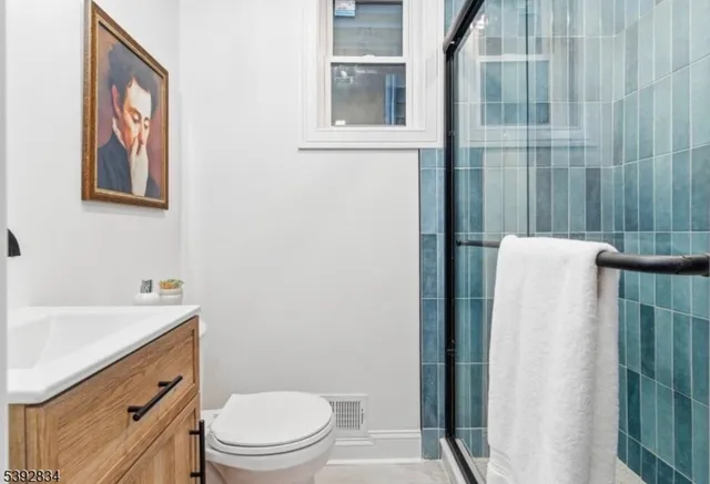 $2,200 | 111 Clarke Avenue, Unit 1, Jersey City, NJ 07304