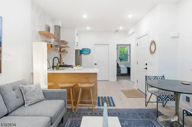 $2,200 | 111 Clarke Avenue, Unit 1, Jersey City, NJ 07304