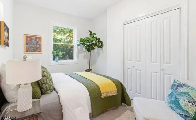 $2,200 | 111 Clarke Avenue, Unit 1, Jersey City, NJ 07304