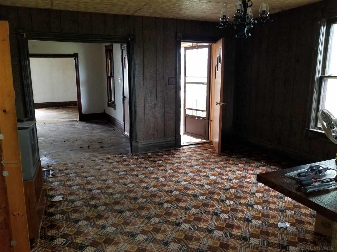 6090 Peck Road Croswell, MI 48422 - Photo 11 of 23