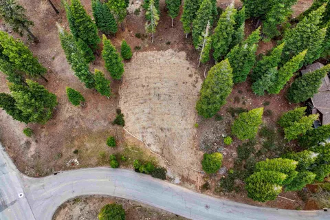 $450,000 | 2301 Overlook Place, Truckee, CA 96161