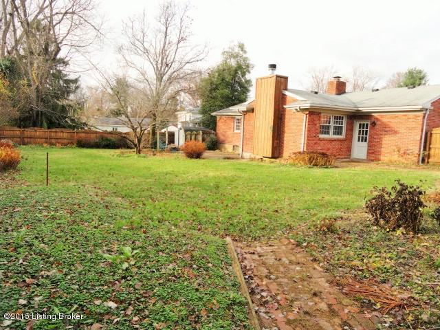 8604 Whipps Bend Road Louisville, KY 40222 - Photo 13 of 24 DSC03171