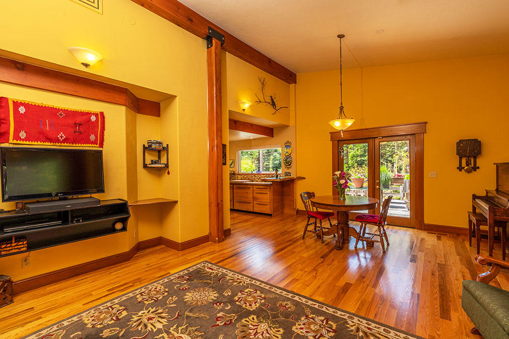 3072 Pigeon Point Road Eureka, CA 95503 - Photo 21 of 55