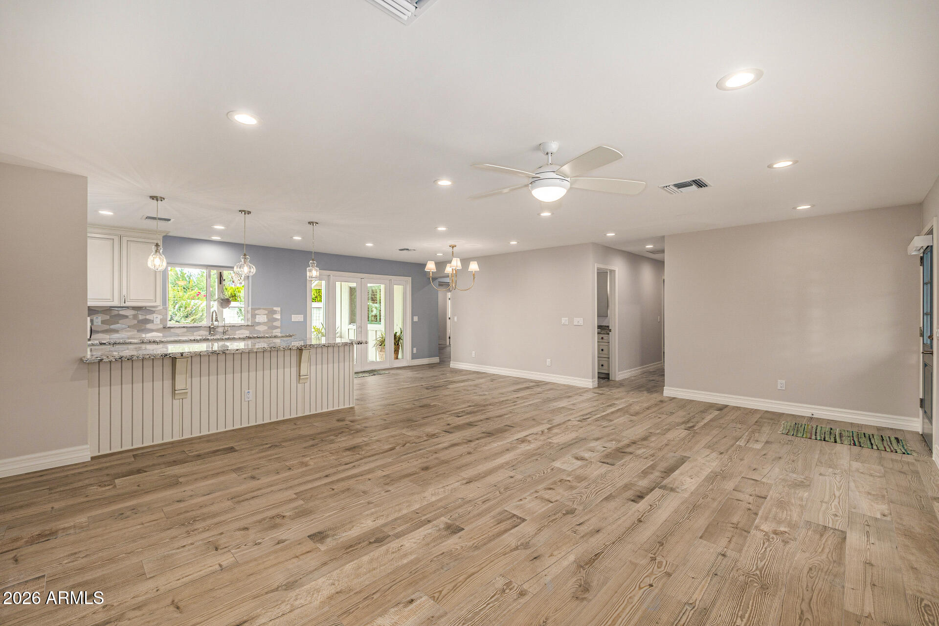 4010 East Coolidge Street Phoenix, AZ 85018 - Photo 22 of 82 23-COOLIDGE