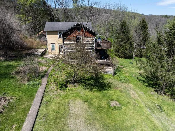$99,900 | 120 St Paul Lane, Ligonier, PA 15658
