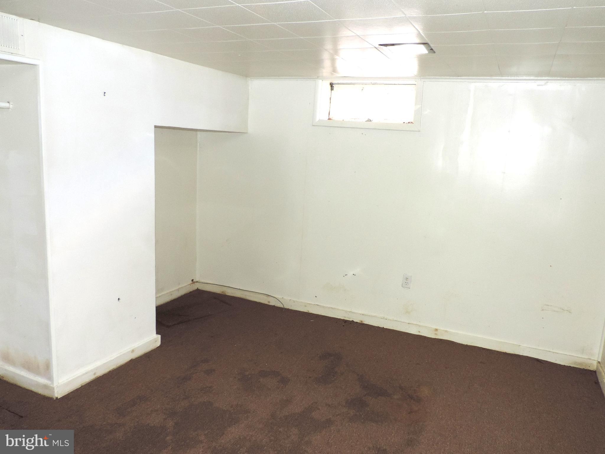 3742 Trent Road Randallstown, MD 21133 - Photo 13 of 18 LL Room 1