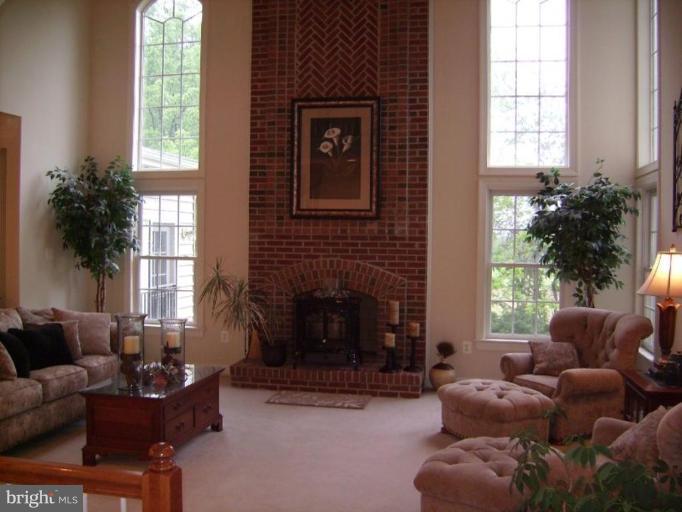 20540 Wilderness Run Road Boonsboro, MD 21713 - Photo 8 of 30 Family Room