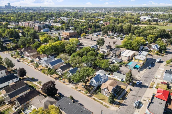 $175,000 | 2110 4th Street Northeast, Minneapolis, MN 55418