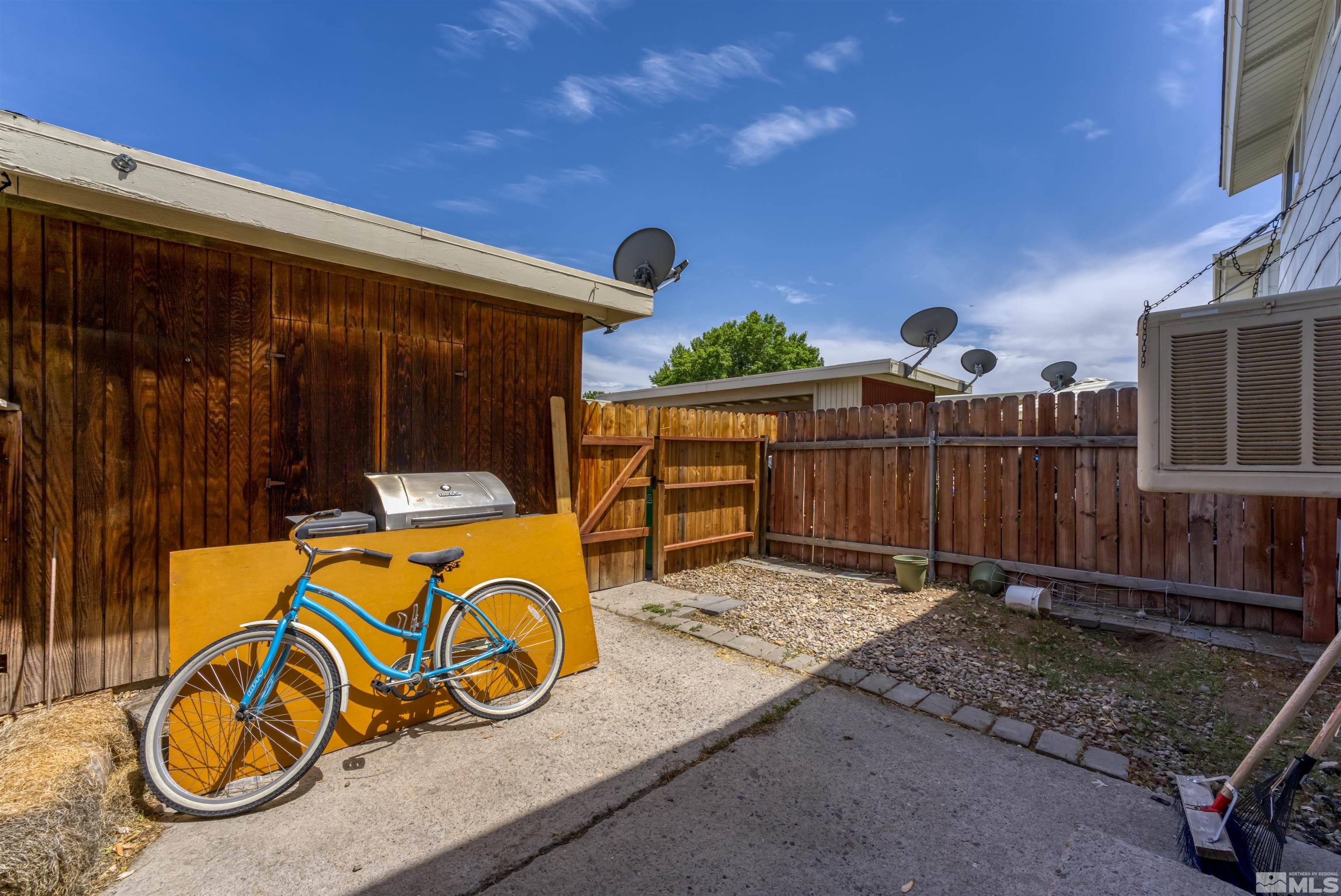 241 Smithridge Park Reno, NV 89502 - Photo 19 of 24 Photo 19