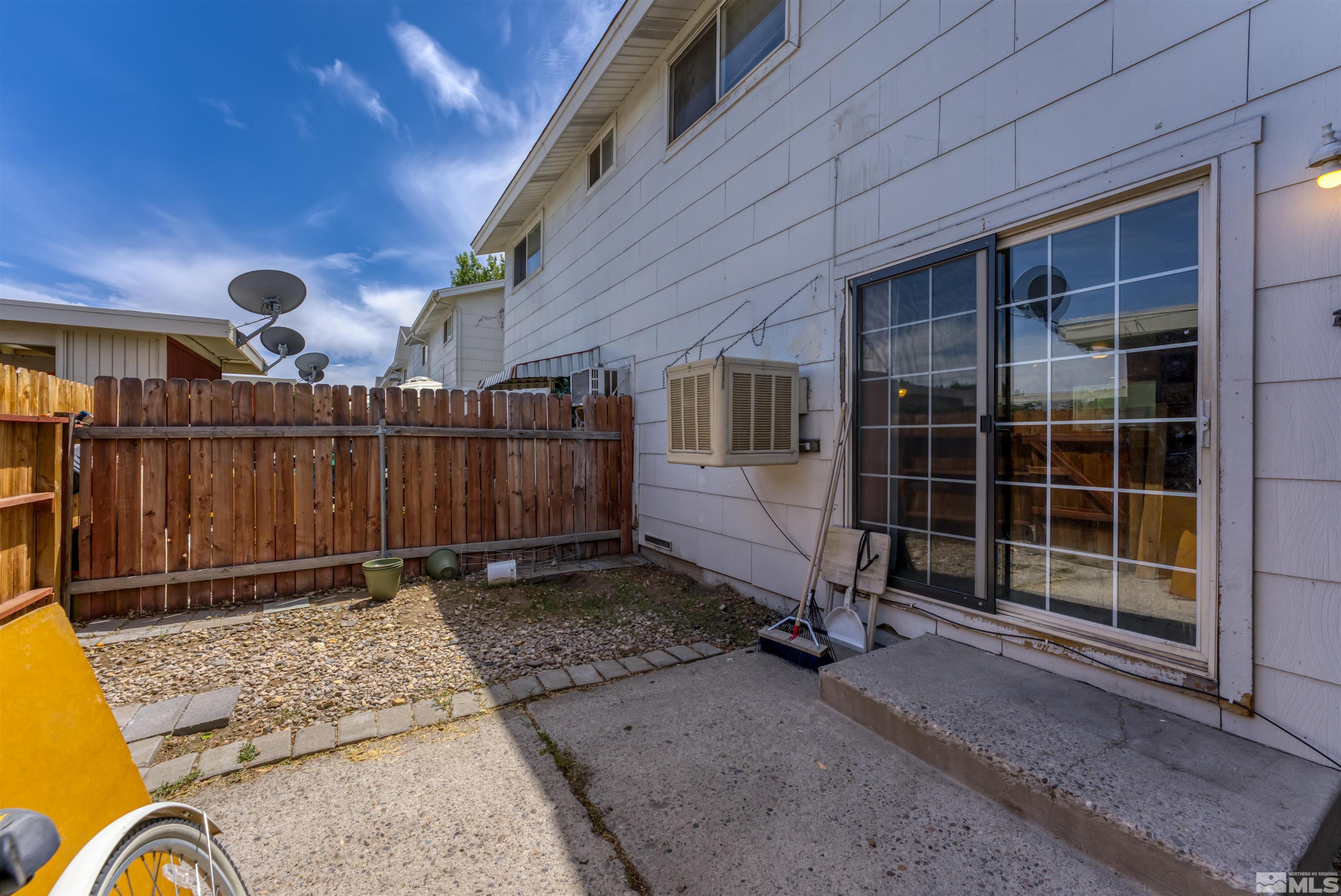 241 Smithridge Park Reno, NV 89502 - Photo 20 of 24 Photo 20