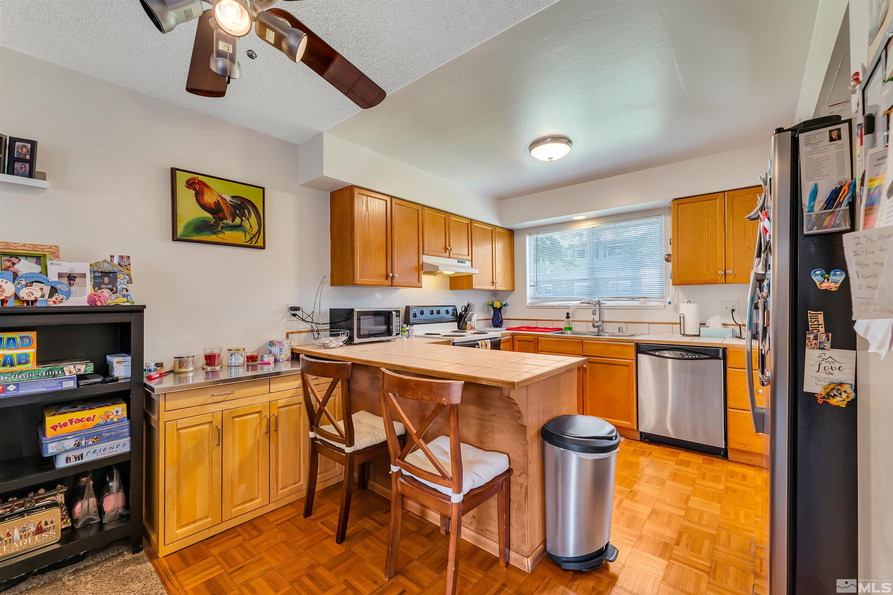 241 Smithridge Park Reno, NV 89502 - Photo 7 of 24 Photo 7