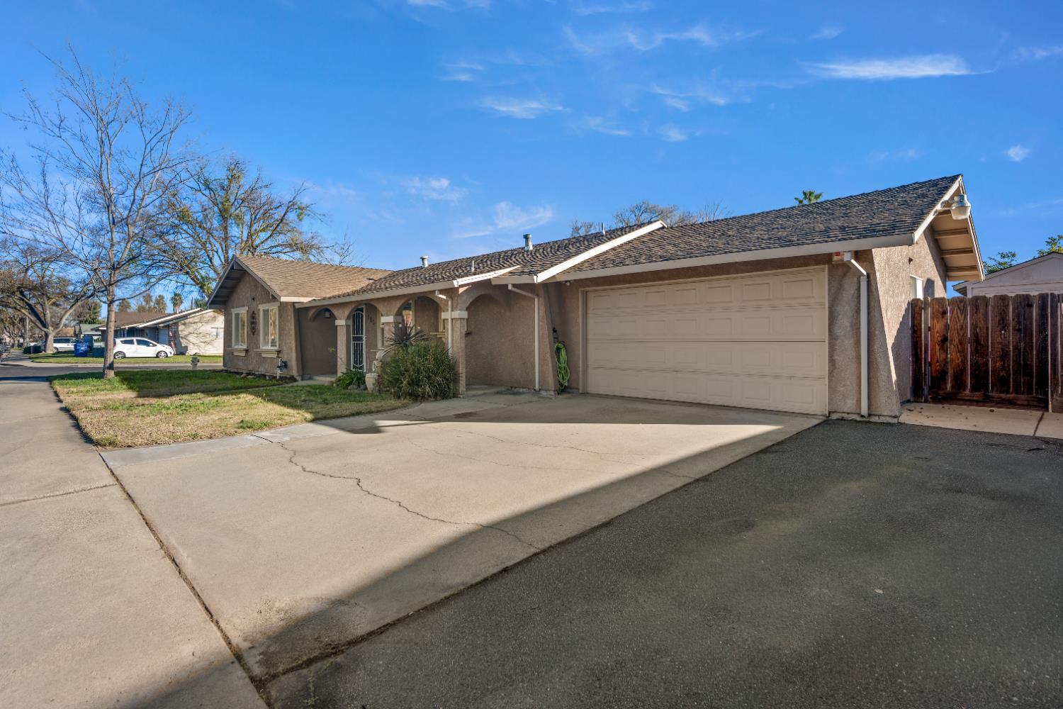 120 Eula Drive Modesto, CA 95354 - Photo 2 of 22 a house with a outdoor space