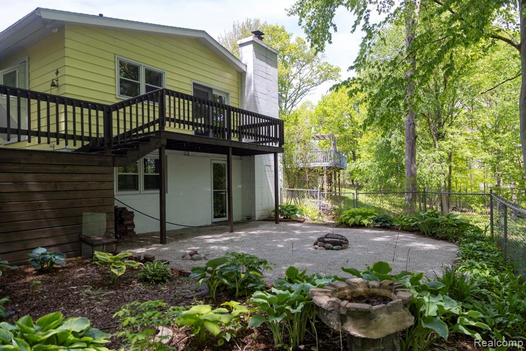 4840 North Flint Road Sanford, MI 48657 - Photo 4 of 20