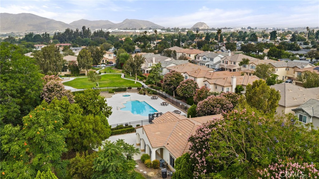 4065 Garvey Way Riverside, CA 92501 - Photo 40 of 43