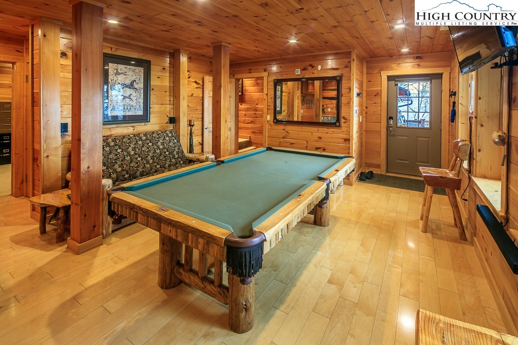 204 Pinnacle Ridge Road Beech Mountain, NC 28604 - Photo 36 of 50 a room with pool table and windows