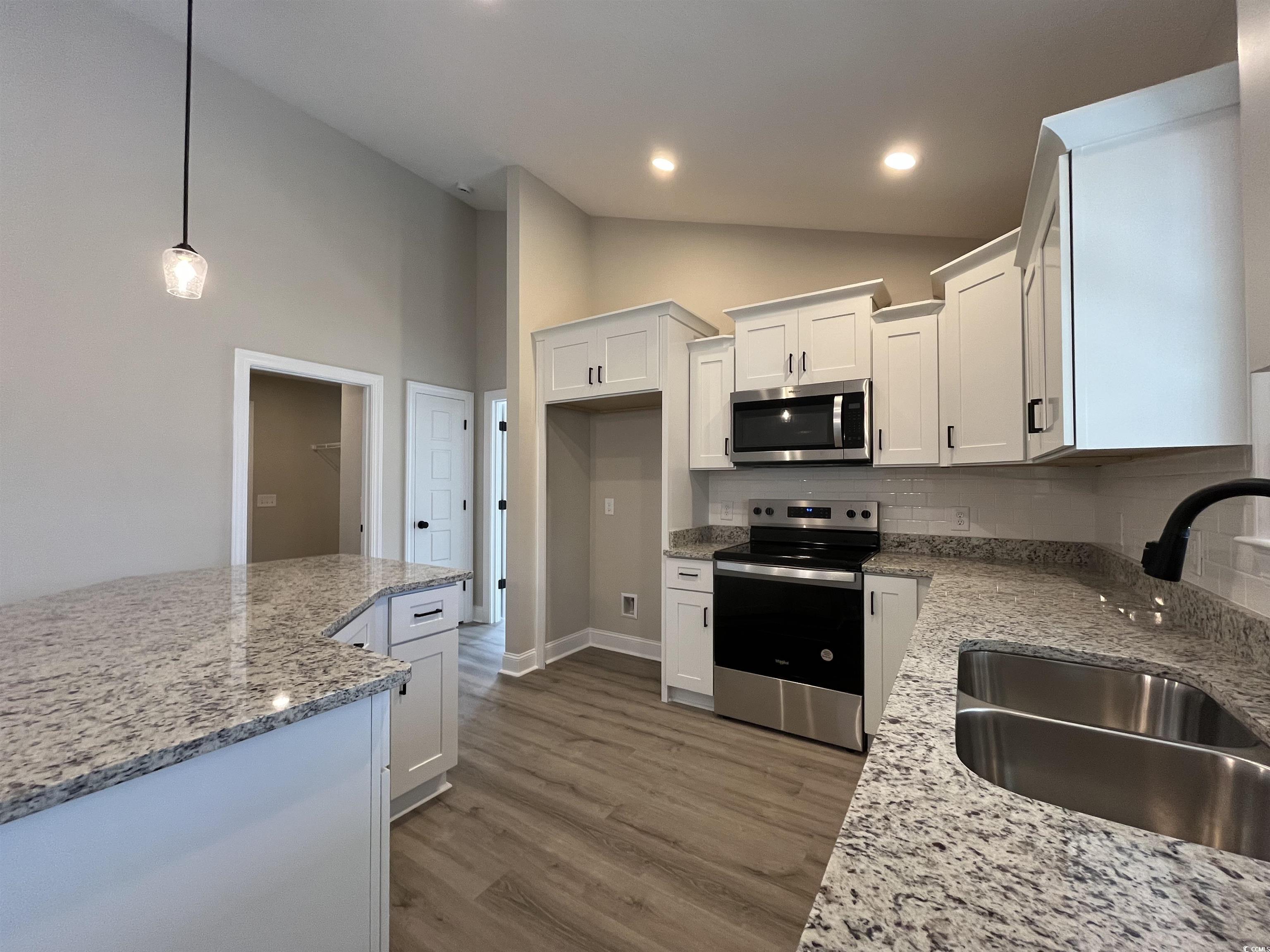 8241 Kerl Road Aynor, SC 29511 - Photo 8 of 23 Gallery Image 8