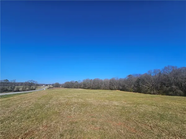 $500,000 | 3 West Oak Highway, Townville, SC 29689