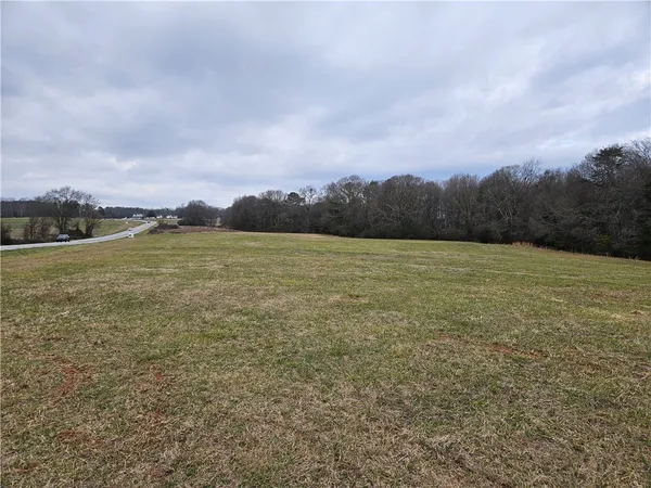 $500,000 | 3 West Oak Highway, Townville, SC 29689