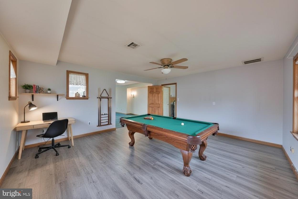 14 Cleft Rock Road Levittown, PA 19057 - Photo 16 of 43 AI generated great room