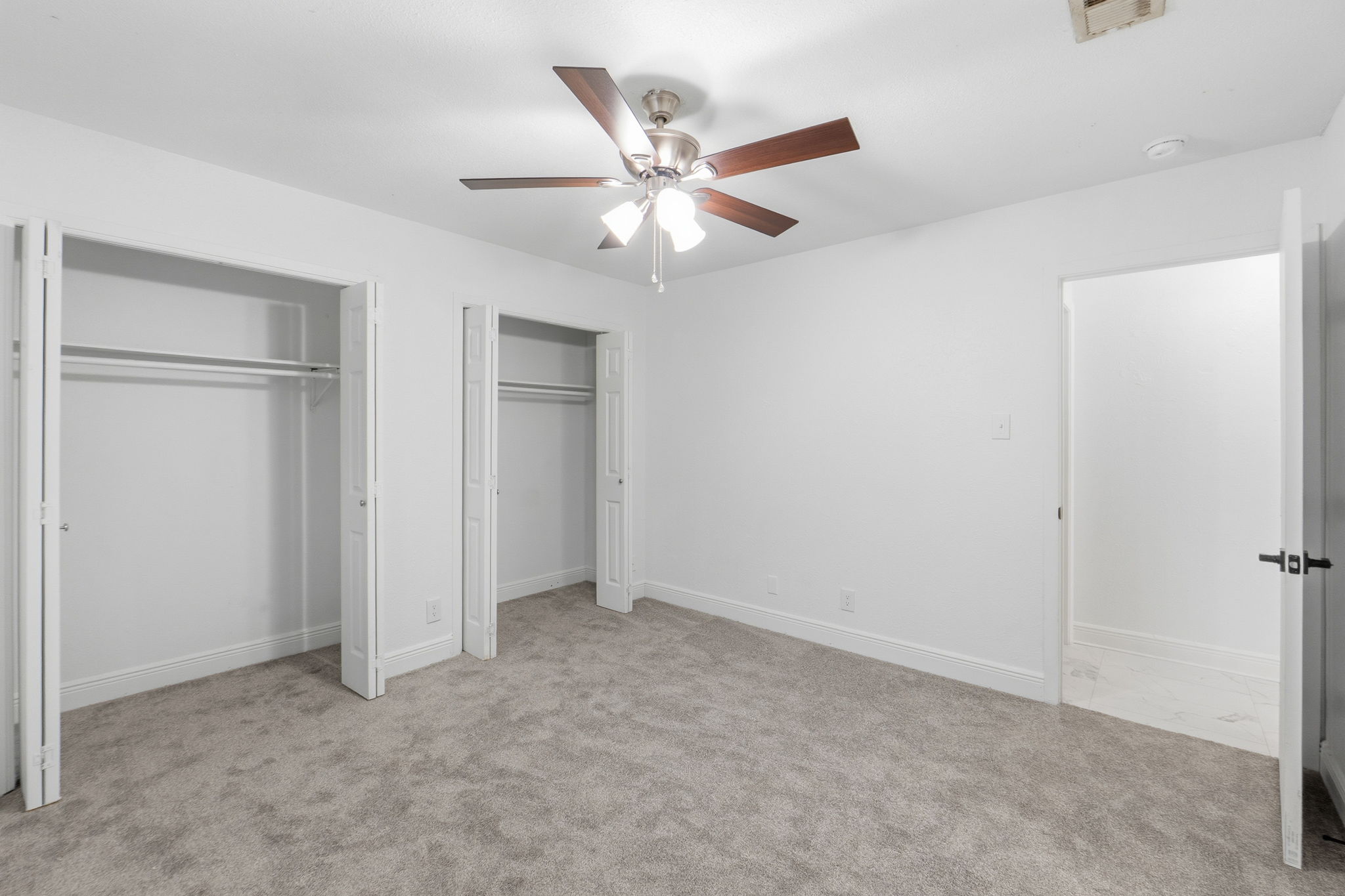 8203 Colony Loop Drive Austin, TX 78724 - Photo 9 of 38