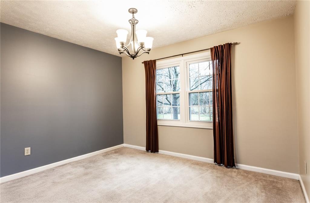 10864 Thistle Ridge Fishers, IN 46038 - Photo 11 of 38 Gallery Image 11