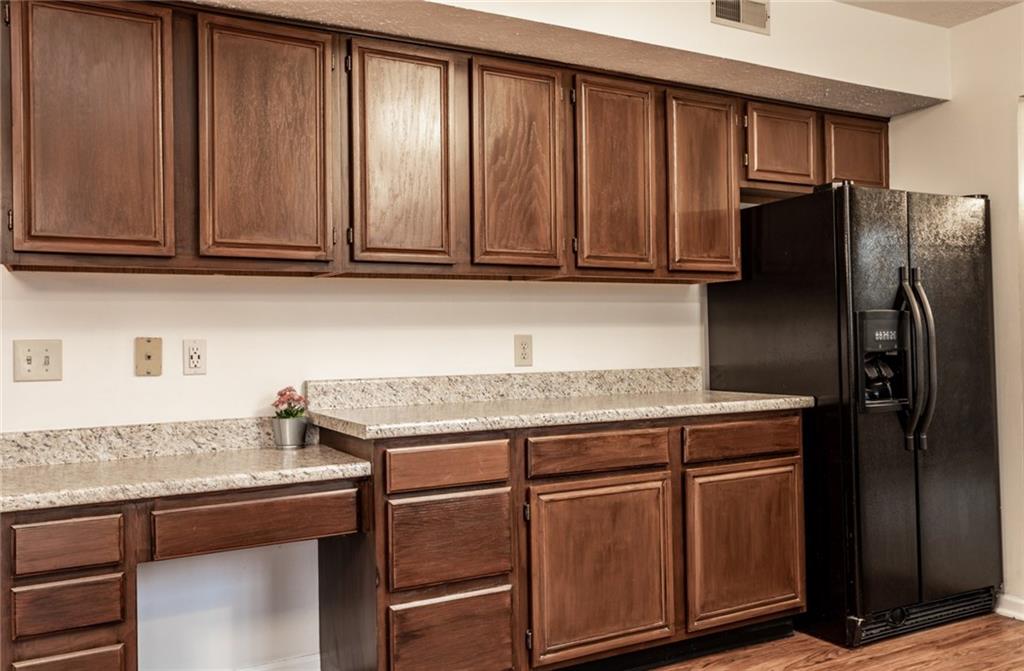 10864 Thistle Ridge Fishers, IN 46038 - Photo 17 of 38 Gallery Image 17