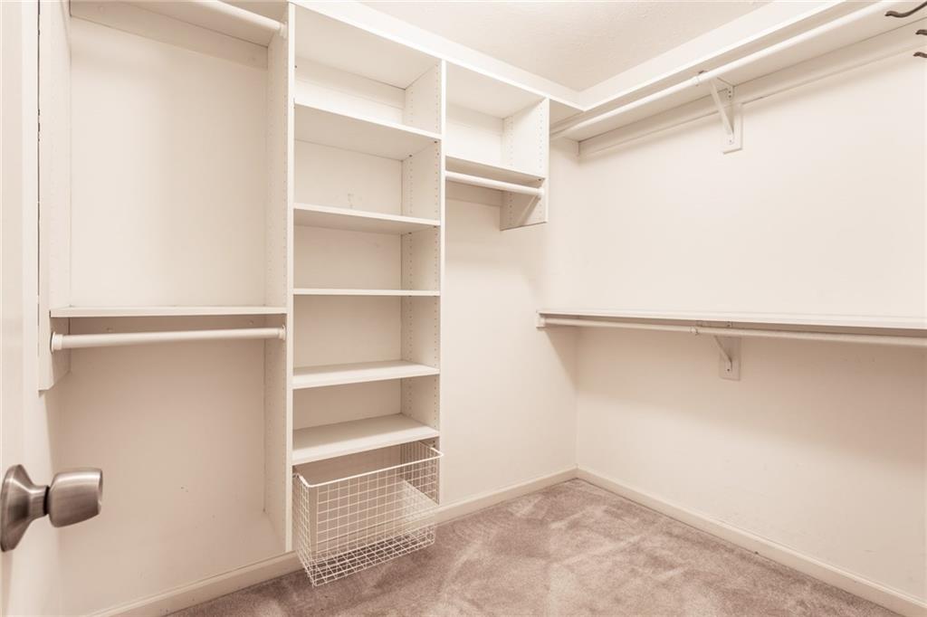 10864 Thistle Ridge Fishers, IN 46038 - Photo 29 of 38 Gallery Image 29