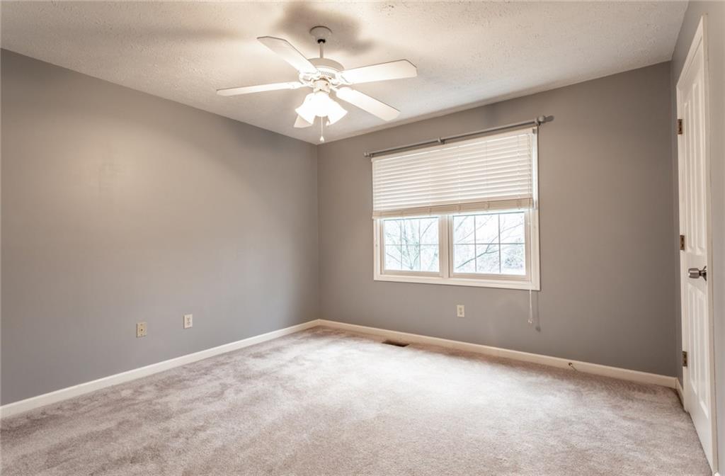 10864 Thistle Ridge Fishers, IN 46038 - Photo 31 of 38 Gallery Image 31