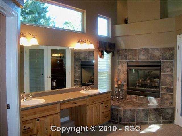 15520 Winding Trail Road Colorado Springs, CO 80908 - Photo 7 of 13 Gallery Image 7