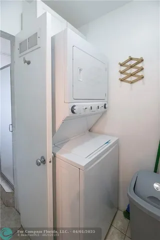 $10,000 | 2613-2615 Northeast 33rd Avenue, Fort Lauderdale, FL 33308