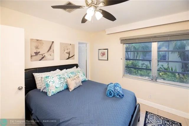 $10,000 | 2613-2615 Northeast 33rd Avenue, Fort Lauderdale, FL 33308