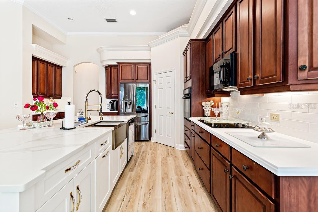 7843 Mt Ranier Drive Jacksonville, FL 32256 - Photo 32 of 100