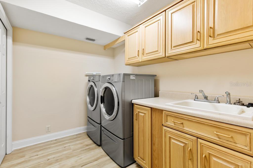 7843 Mt Ranier Drive Jacksonville, FL 32256 - Photo 47 of 100