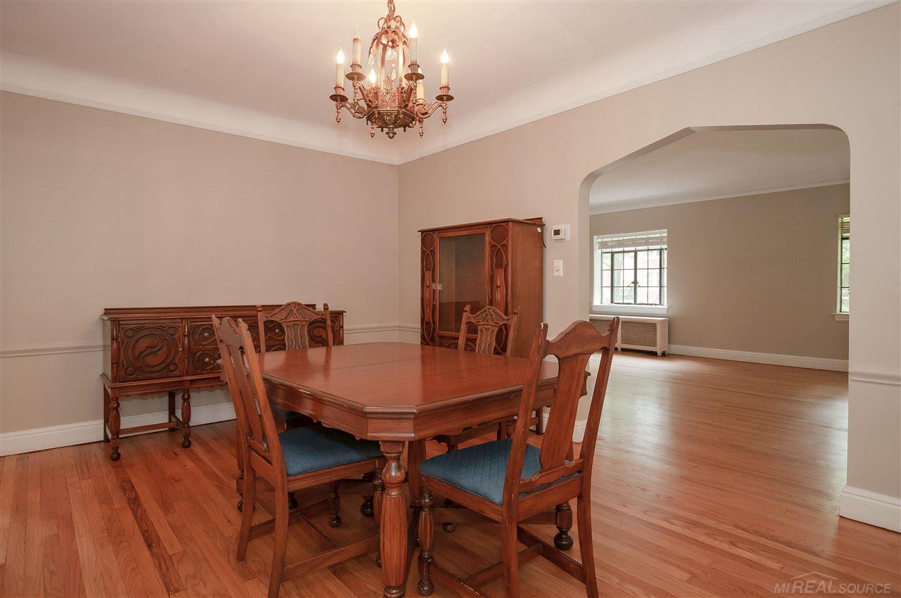 1311 Bishop Road Grosse Pointe Park, MI 48230 - Photo 9 of 40
