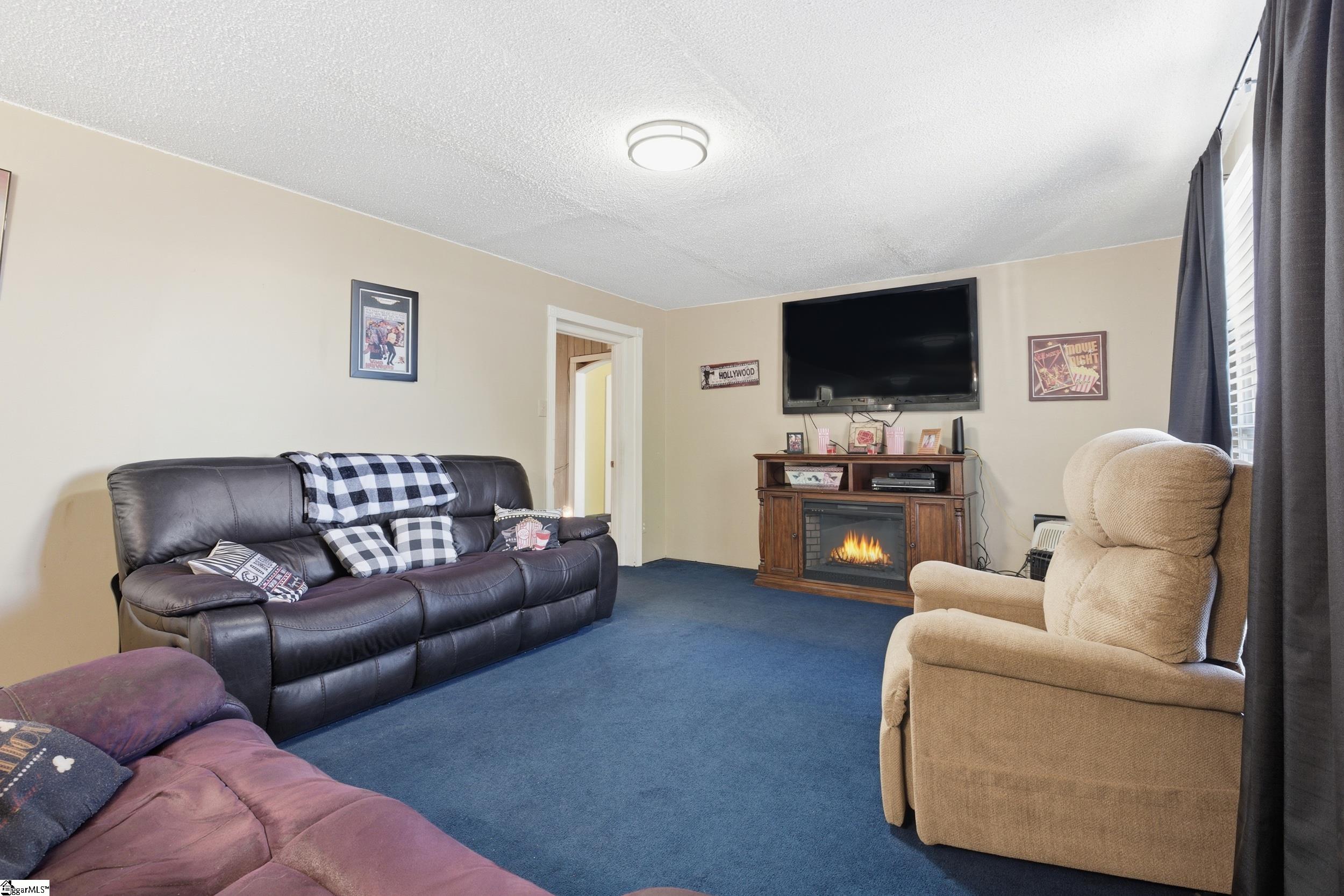 227 Falling Creek Road Spartanburg, SC 29301 - Photo 11 of 35